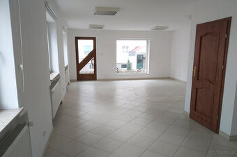 Sprzedam lub wynajmę ładny lokal dobry punkt w Słupcy