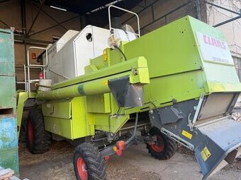 Claas Mega Dominator 150  stan idealny  sprowadzony    heder