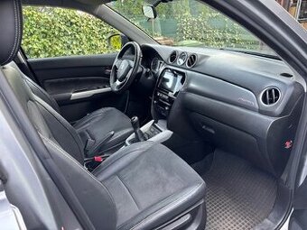 Vitara 1,6 4WD rok 2017