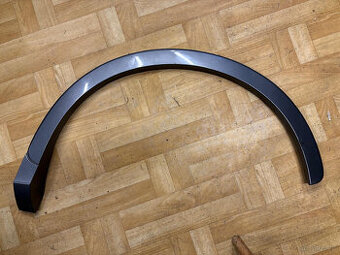 Listwa błotnika tylna lewa AUDI Q3 8U0853817 LX7R