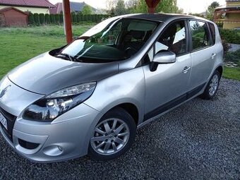 Renault Scenic 2009 rok diesel