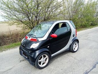 SMART    2002 r     650lift