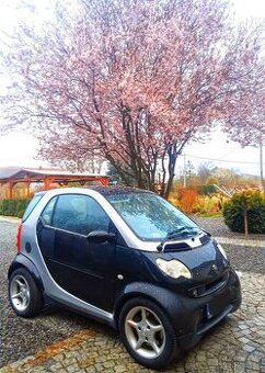 SMART    2002 r    600cm  automat