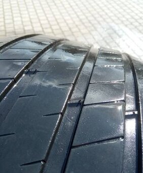 opony MICHELLIN LATITURE sport 3 245/50/19 r 105 w bieżnik o