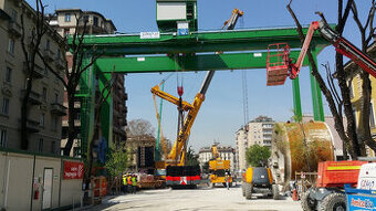 suwnica bramowa 160 ton – 25.600 mm.