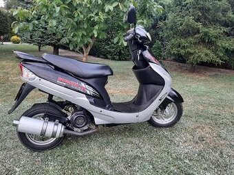 Skuter Mondial 50