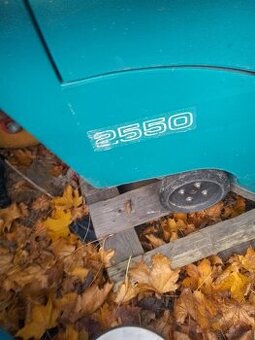 Burnisher,polerka, szlifierka podłogowa tennant USA