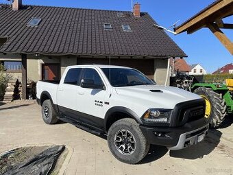 Ram 1500 Rebel 5.7Hemi 65tyś przebiegu