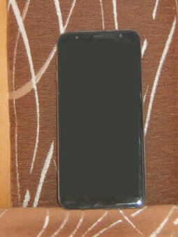 Telefon komórkowy Samsung J4+