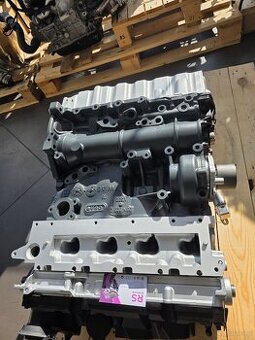 SILNIK CUPA 2,0 TDI 135KW OCTAVIA III RS