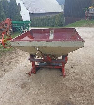 Rozsiewacz nawozów Rauch Komet ZS 800 N
