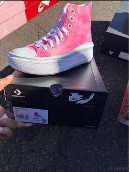 Converse Chuck Taylor | W6