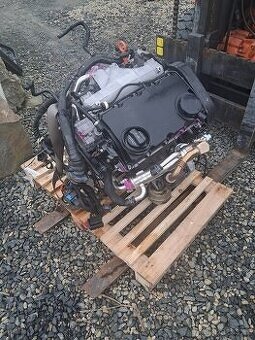 Silnik 2,0 tdi 103kw typ BRE A6 A4 top Stan -