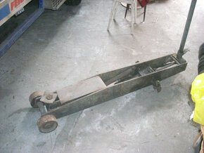 Podnośnik- duża żaba