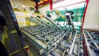 Stół do cięcia szkła CNC