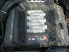 AUDI S8 D2 4.2  360 km po lifcie  - sprawny silnik + cześci