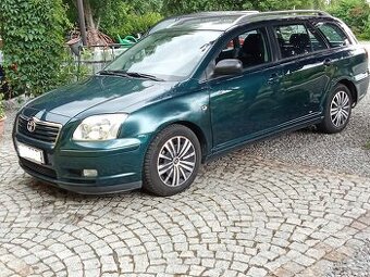 toyota avensis kombi