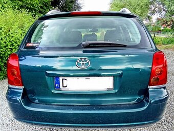 toyota  avensis   kombi - 1
