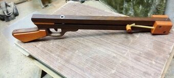 Drewniane proce pistoletowe na kulki