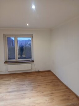 Do wynajęcia piętro domu