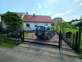 Stylowy dom z wyposażeniem w Zbylitowskiej Górze