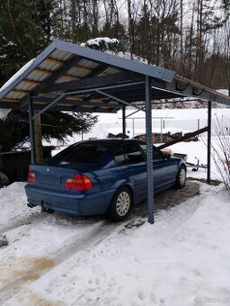 Wiata,altana,carport.Dach dwuspadowy.