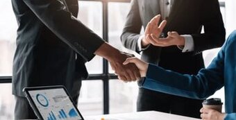 Pozyskiwanie klientów dla firm – więcej zapytań, więcej zlec