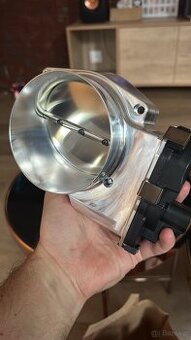 Throtle body Nick Williams SD103