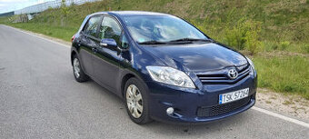 Toyota Auris LIFT 1,4D-4D 90KM 2011r NAVI Klimatronik zarej.