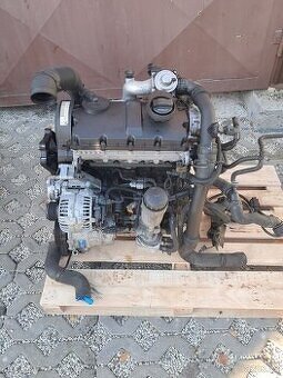 Silnik 1,9 tdi 66kw PD Typ: Anu super stan i km -