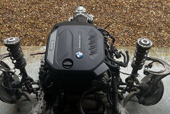 BMW G30 G31 G01 X3 Seria 5 520d Silnik kompletny B47 Xdrive