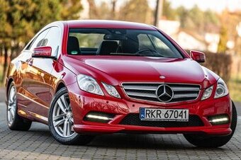 MERCEDES E250