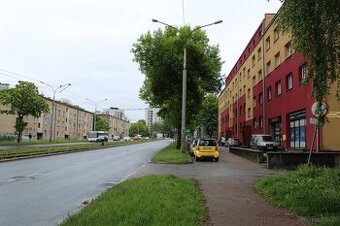 Wynajmę Garaż w Centrum ul Królowej Jadwigi 10 Super LOKALIZ