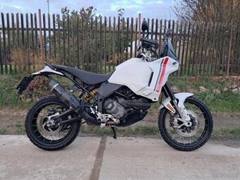 Ducati Desert X 2022