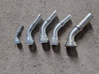 📌 Hydrauliczne końcówki kątowe 45° (RÓŻNE ROZMIARY)