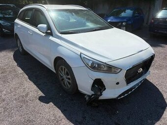 Hyundai I30 1.0i 88kw, r.12/2017, klimatyzacja