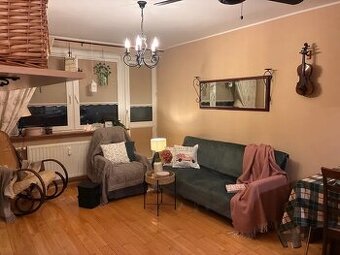 Warszawa-mieszkanie 38.5 m2