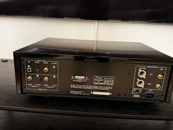 Accuphase DP 720
