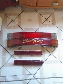 Honda gl 1500 Gold Winga lampy kufra centralnego