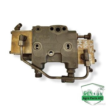 Sekcja rozdzielacza 322281A2 VICKERS MCD-6619  Case MX 100