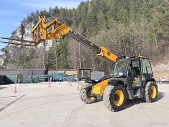Sprzedam ładowarkę teleskopową JCB 531-70 Agri