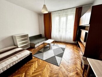 Dwupokojowe mieszkanie w doskonałej lokalizacji w śródmieści