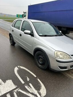 Udział 1/2 - Opel Corsa 1.3 CDTI 2004