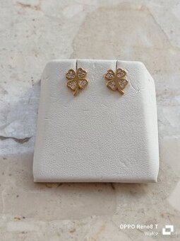 Złote Nowe kolczyki z cyrkoniami na sztyfcie wys.8mm.pr.333