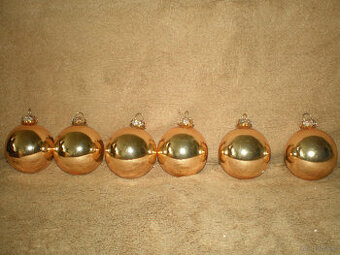 Zestaw 6 lub 12 błyszczących, złotych bombek choinkowych w j