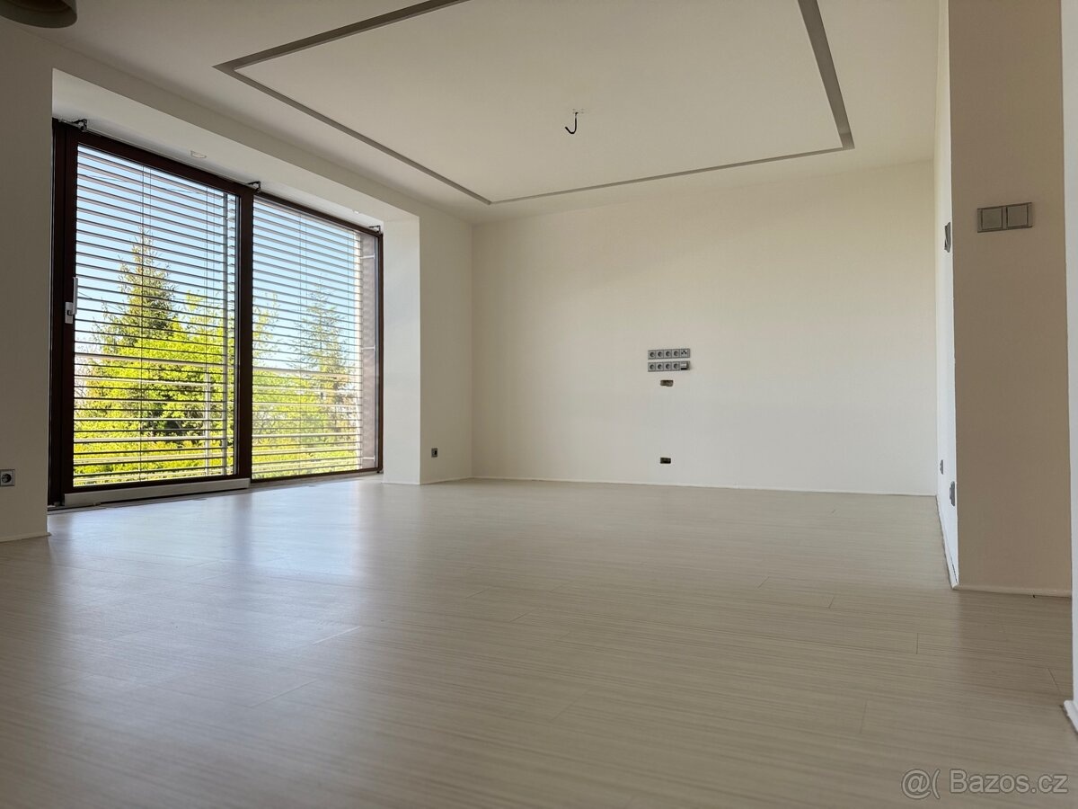 Dom na sprzedaż 190 m2, Hawierzów - Bludovice - 2