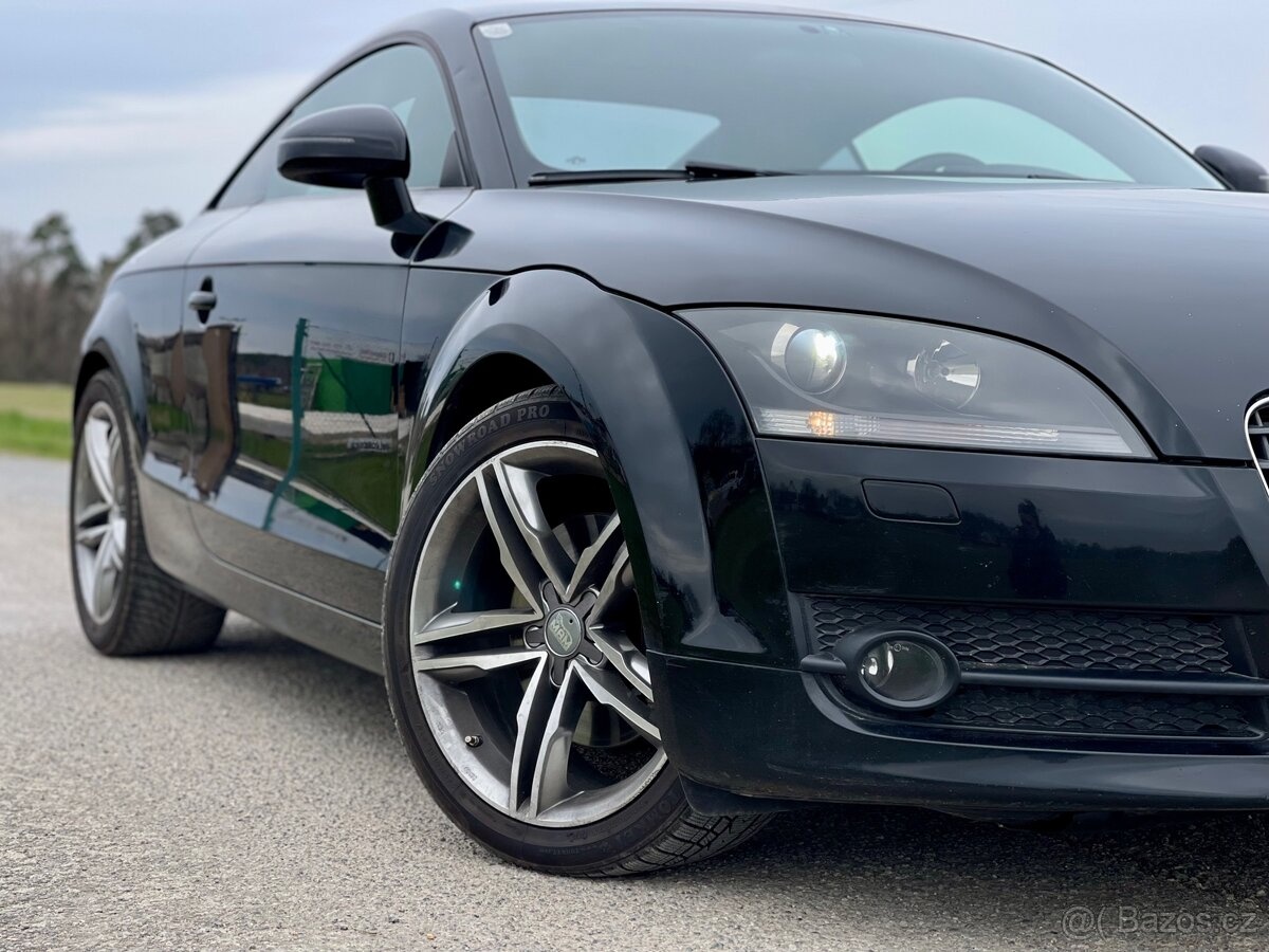 Audi TT II 2.0 TFSI 147 kW - 2