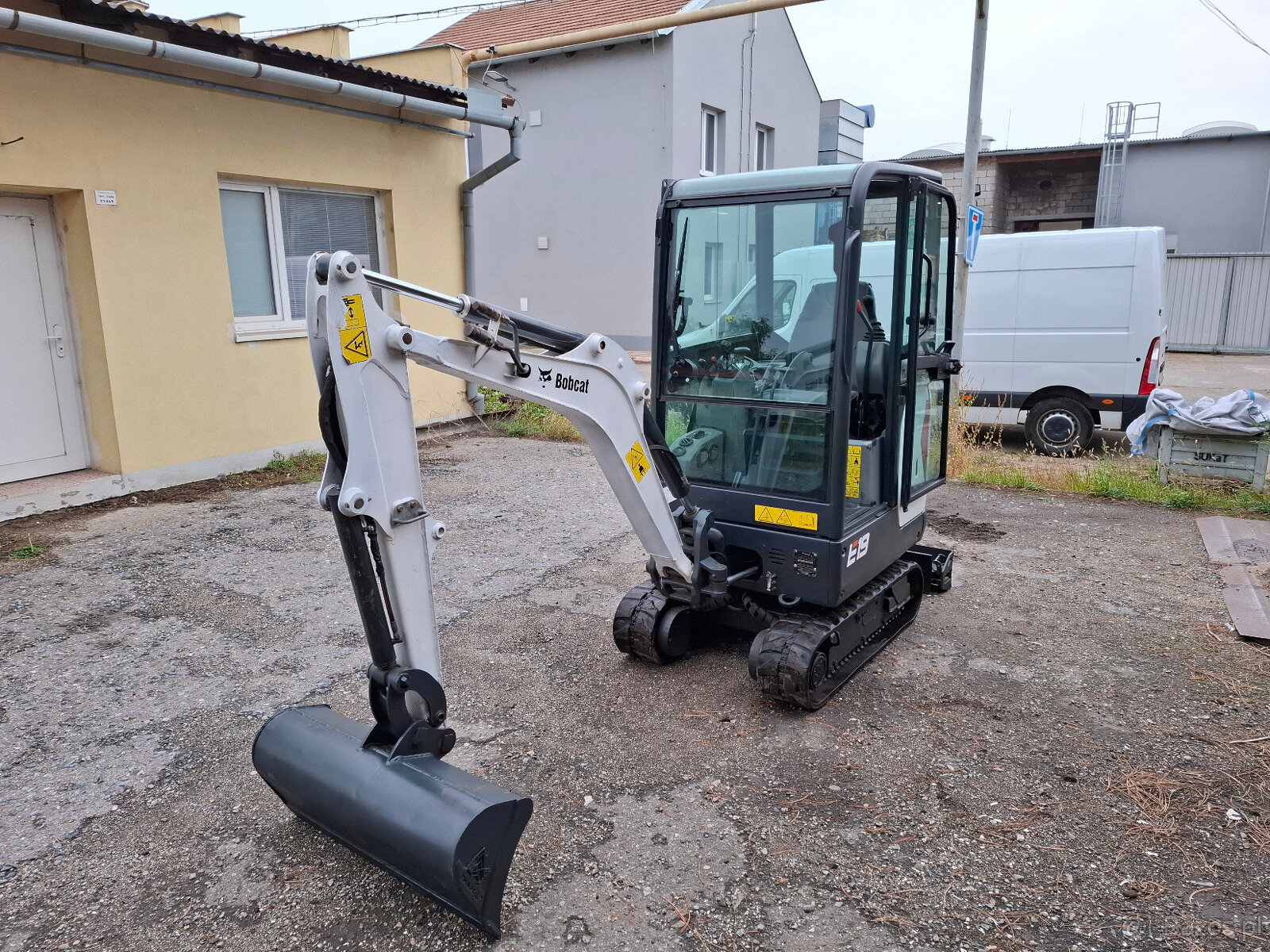 Bobcat E19, rok 2019 - 2