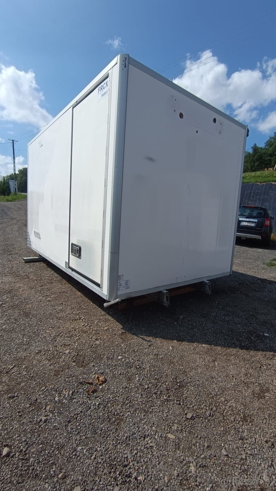 Kontener chłodniczy / Zabudowa chłodnicza / 6 Euro palet / K - 2