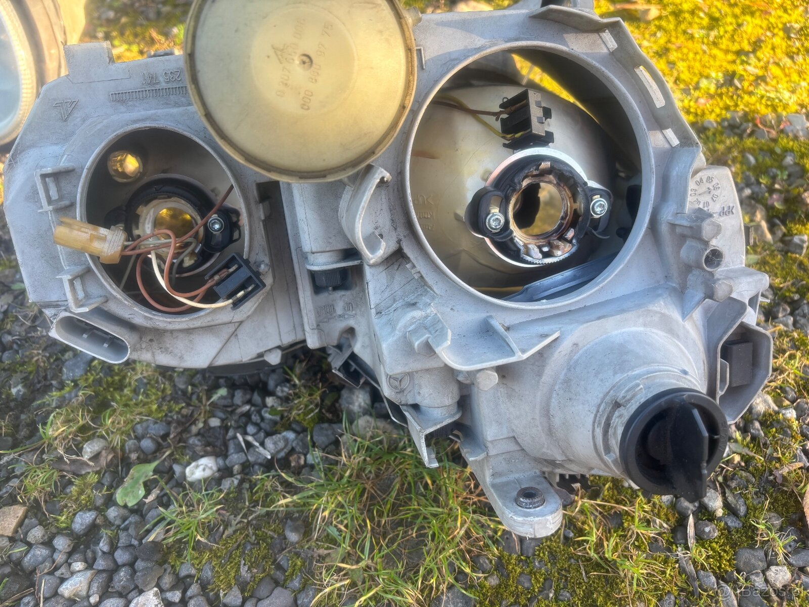 Lampy przednie używane Mercedes Benz C200 odbiór wkasny - 2